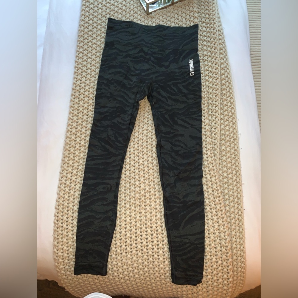 Gymshark adapt animal seamless leggings black - small